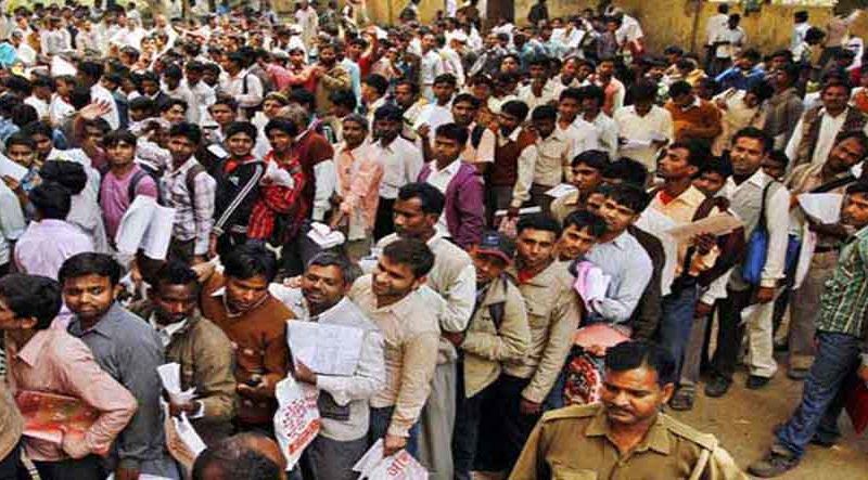 बिहार में पुलिस और सुरक्षा बलों में भर्ती का उद्देश्य कानून व्यवस्था को मजबूत बनाना और राज्य की सुरक्षा व्यवस्था को सुदृढ़ करना है। बिहार सरकार ने 2025 के विकास कैलेंडर में इस क्षेत्र में नौकरियों को प्राथमिकता दी है।