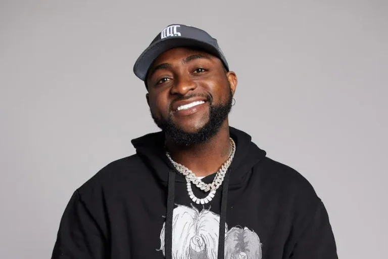 Osun election: Davido alleges soldiers trying to stop him from entering state